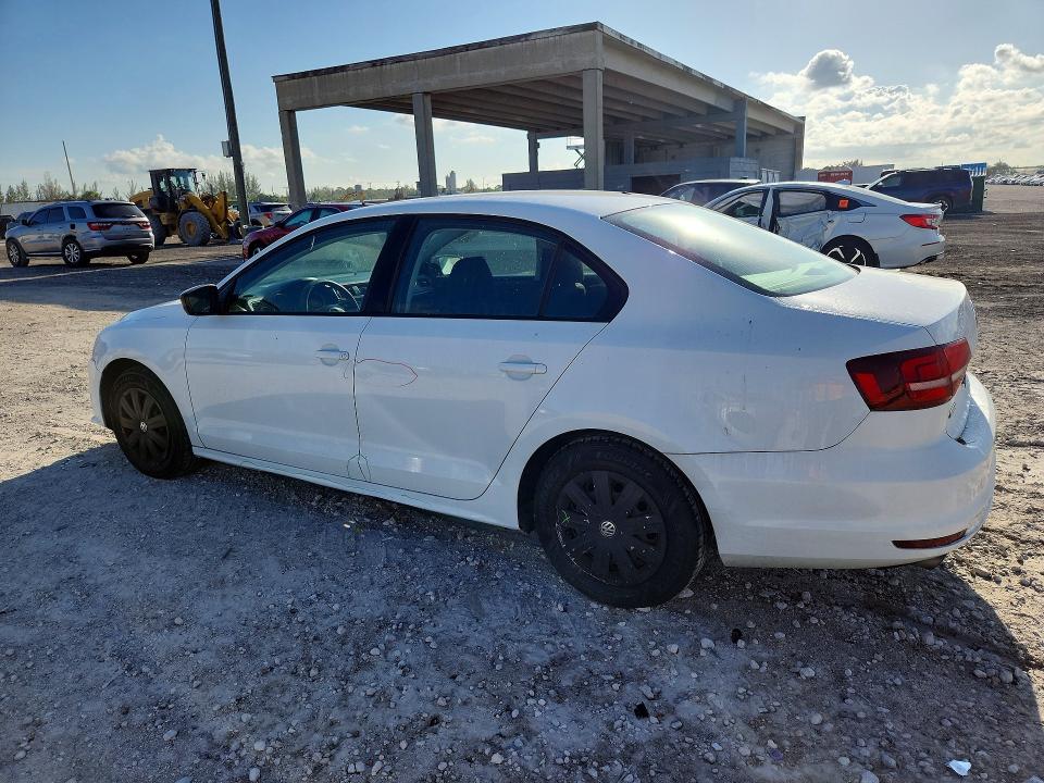 51702116 :رقم المزاد ، 3VW267AJ2GM319105 vin ، 2016 Volkswagen Jetta مزاد بيع