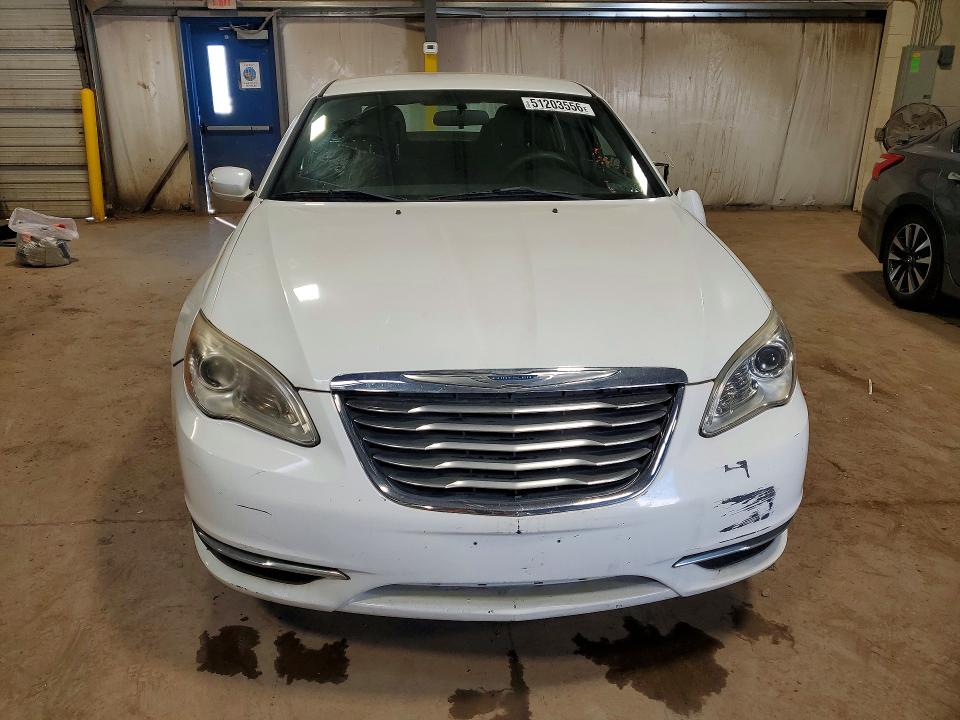 Продажа на аукционе авто 2011 Chrysler 200, vin: 1C3BC4FB3BN553008, номер лота: 51203556