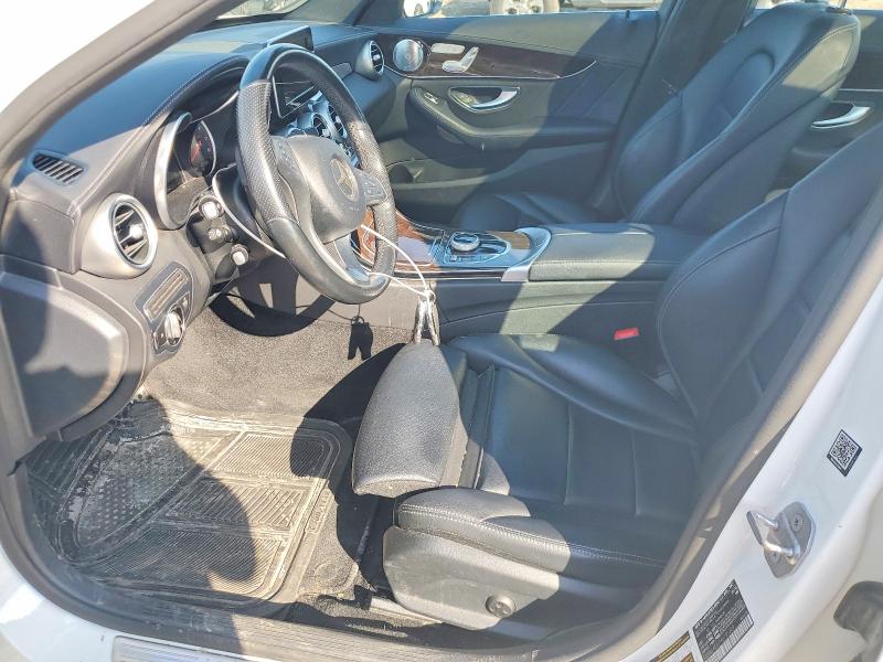48767226 :رقم المزاد ، 55SWF4KB7HU195220 vin ، 2017 Mercedes-benz C مزاد بيع