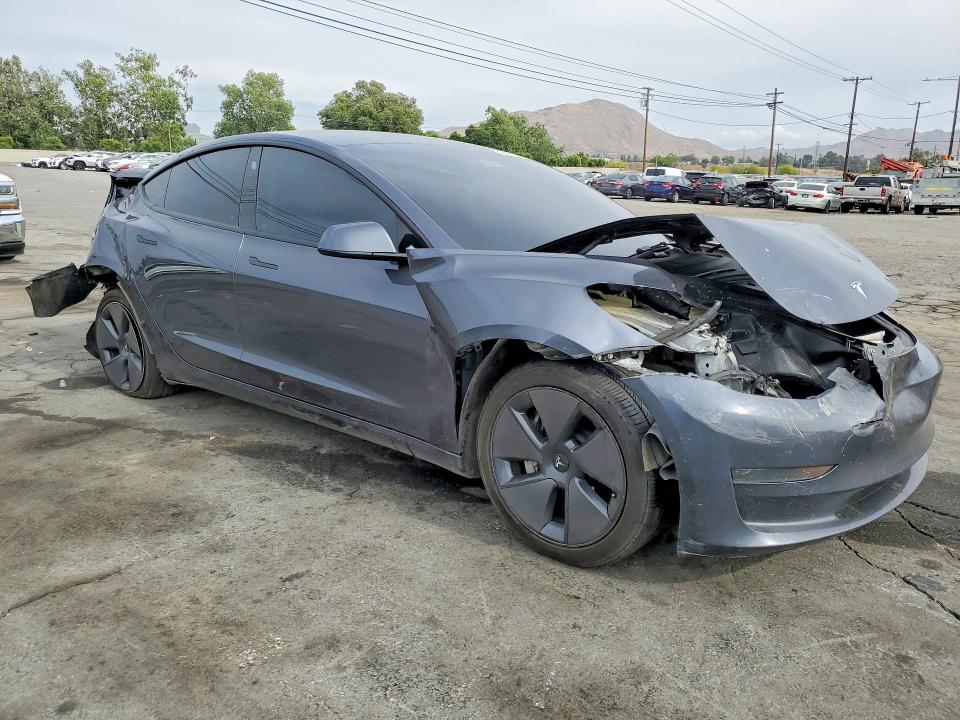 2023 Tesla Model 3 მანქანა იყიდება აუქციონზე, vin: 5YJ3E1EA8PF427685, აუქციონის ნომერი: 49437486