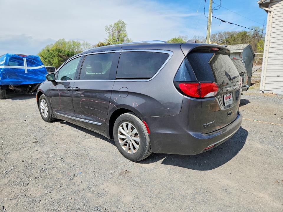 Продажа на аукционе авто 2018 Chrysler Pacifica, vin: 2C4RC1EG6JR150115, номер лота: 49308306