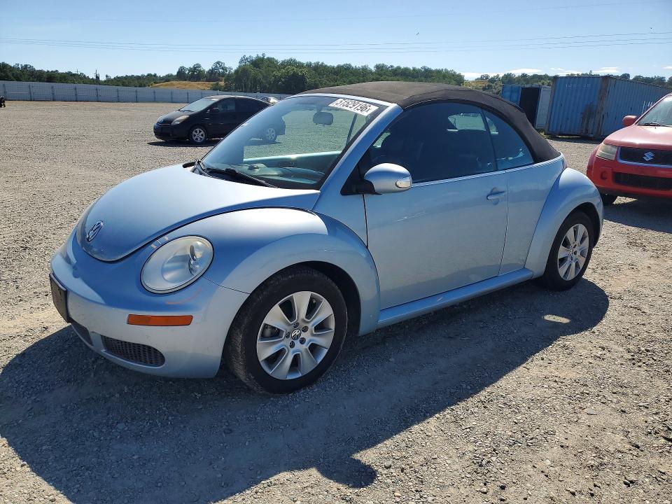 51529196 :رقم المزاد ، 3VWRG3AL4AM004853 vin ، 2010 Volkswagen New Beetle مزاد بيع