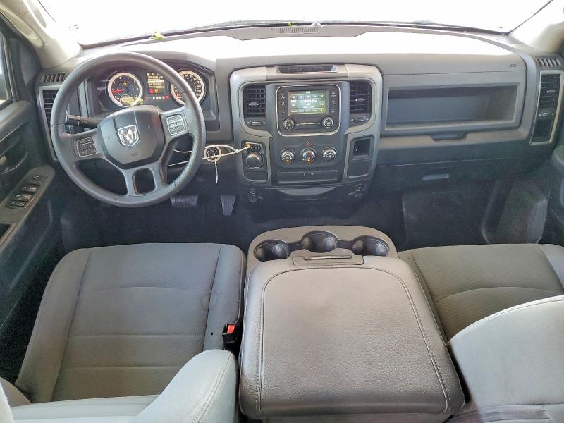 50714086 :رقم المزاد ، 3C6RR6KG2JG195159 vin ، 2018 Ram 1500 مزاد بيع