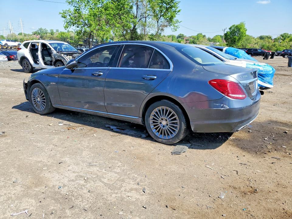 2015 Mercedes-benz C მანქანა იყიდება აუქციონზე, vin: 55SWF4KB8FU024831, აუქციონის ნომერი: 51006146