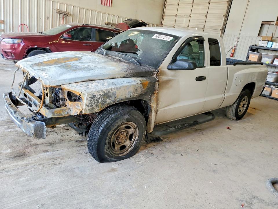 50303526 :رقم المزاد ، 1D7HE22K75S189116 vin ، 2005 Dodge Dakota مزاد بيع