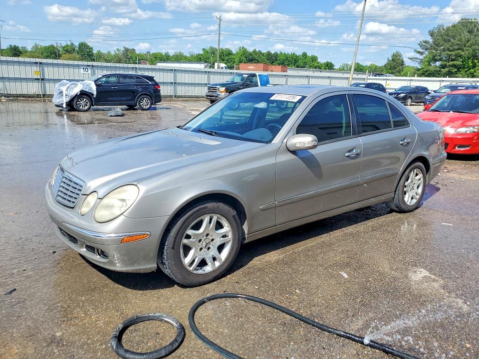 Продаж на аукціоні авто 2005 Mercedes-benz E, vin: WDBUF26J15A560864, номер лоту: 51177226
