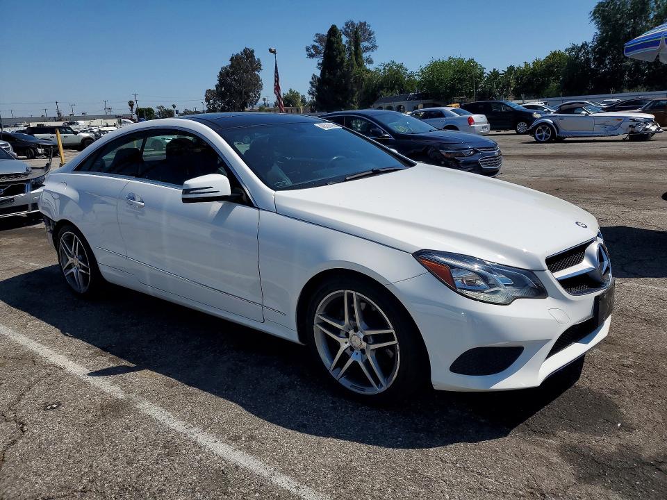 Продажа на аукционе авто 2015 Mercedes-benz E, vin: WDDKJ6FBXFF294570, номер лота: 48523466