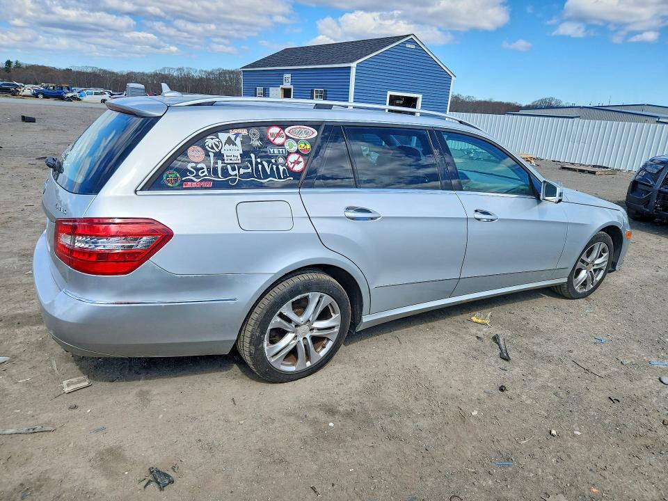 2011 Mercedes-benz E მანქანა იყიდება აუქციონზე, vin: WDDHH8HB2BA470064, აუქციონის ნომერი: 51266316