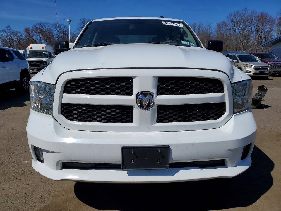 Auction sale of the 2016 Ram 1500, vin: 3C6RR7KT6GG271204, lot number: 49443256