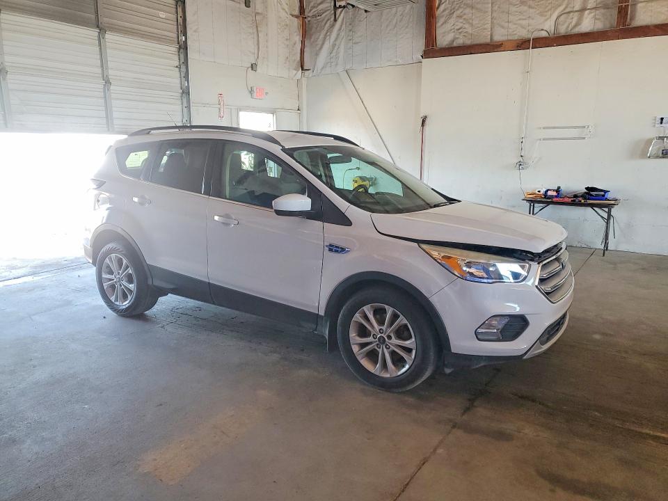 Продажа на аукционе авто 2018 Ford Escape, vin: 1FMCU0GD4JUA48021, номер лота: 48932396