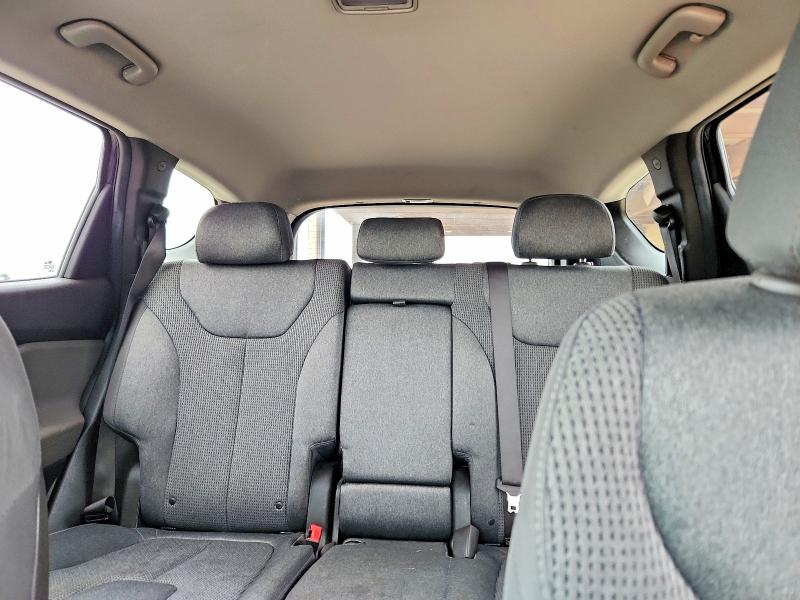 51320956 :رقم المزاد ، 5NMS33AD6LH214711 vin ، 2020 Hyundai Santa Fe مزاد بيع