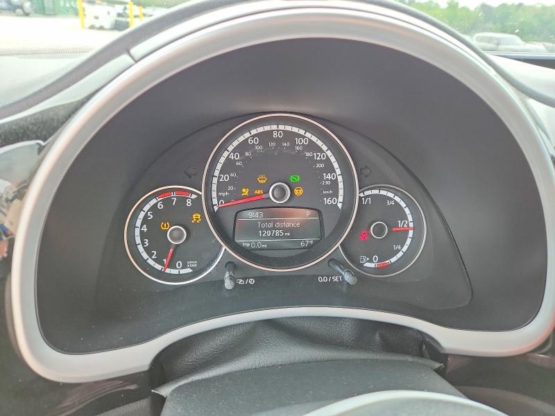 48795156 :رقم المزاد ، 3VW517AT1EM813269 vin ، 2014 Volkswagen Beetle مزاد بيع