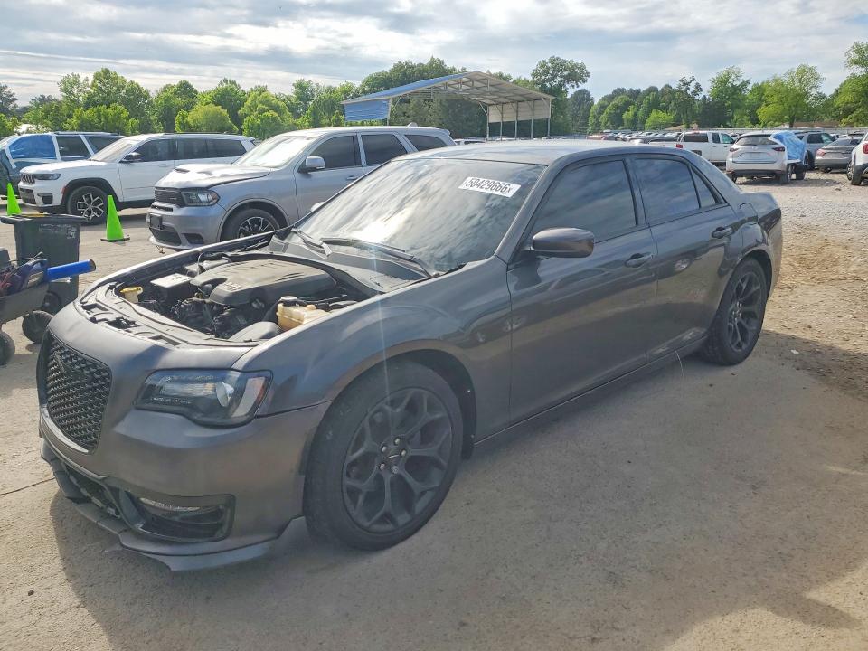 Auction sale of the 2019 Chrysler 300, vin: 2C3CCABG8KH550618, lot number: 50429666