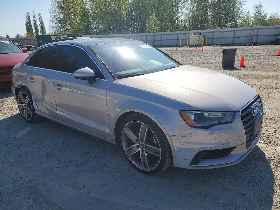 2015 Audi A3 მანქანა იყიდება აუქციონზე, vin: WAUCCGFF5F1064379, აუქციონის ნომერი: 51416326