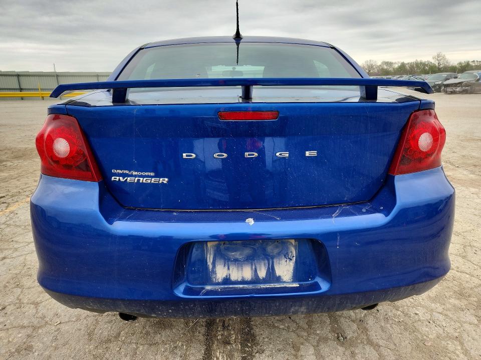 47972326 :رقم المزاد ، 1C3CDZAG7DN588395 vin ، 2013 Dodge Avenger مزاد بيع