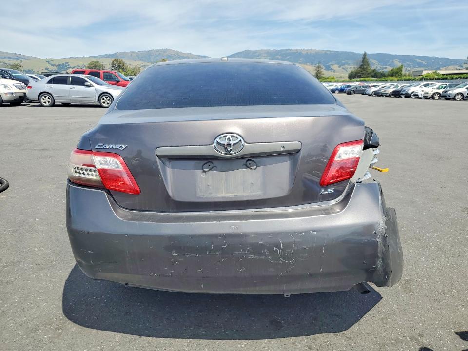 47563786 :رقم المزاد ، 4T1BF3EKXAU085292 vin ، 2010 Toyota Camry مزاد بيع
