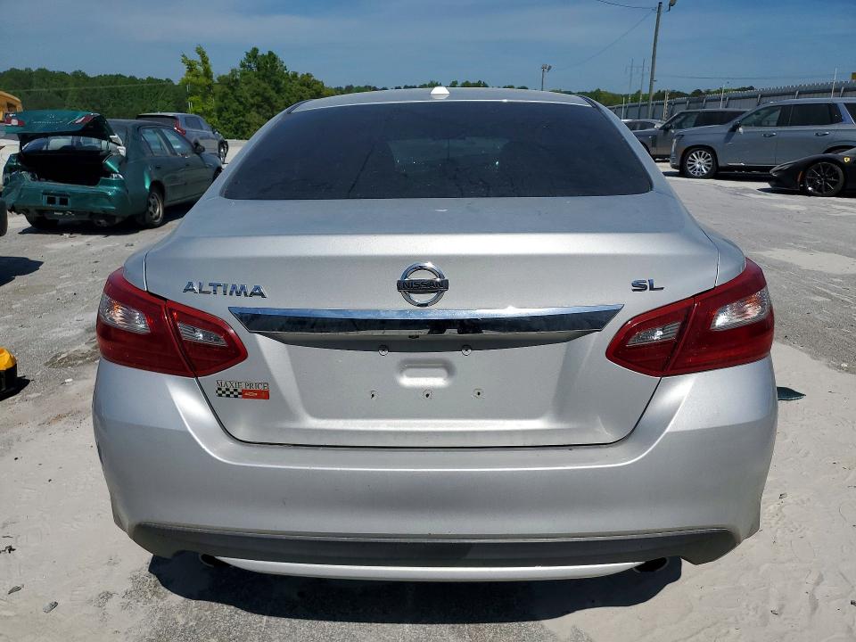 Продаж на аукціоні авто 2018 Nissan Altima, vin: 1N4AL3AP1JC154179, номер лоту: 49737506