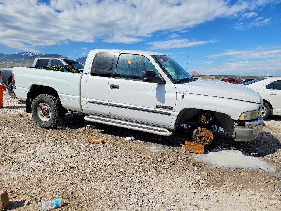 48806776 :رقم المزاد ، 3B7KF23642M266740 vin ، 2002 Dodge Ram 2500 مزاد بيع