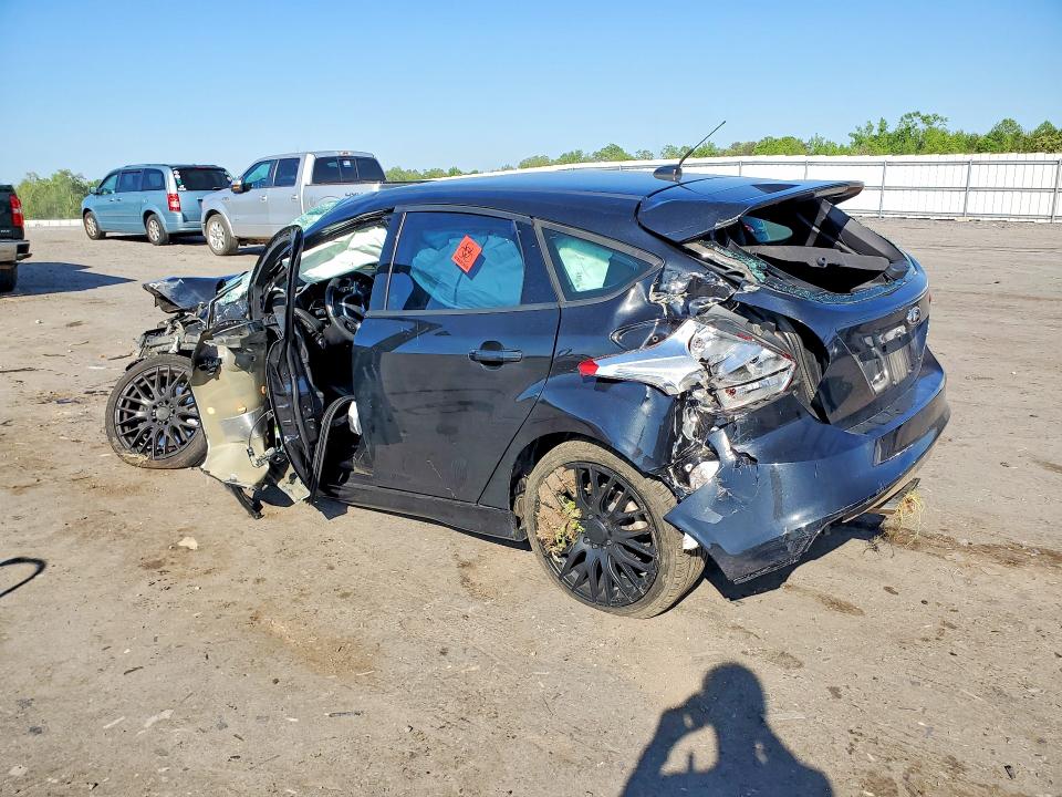 50979686 :رقم المزاد ، 1FADP3L96DL208077 vin ، 2013 Ford Focus مزاد بيع
