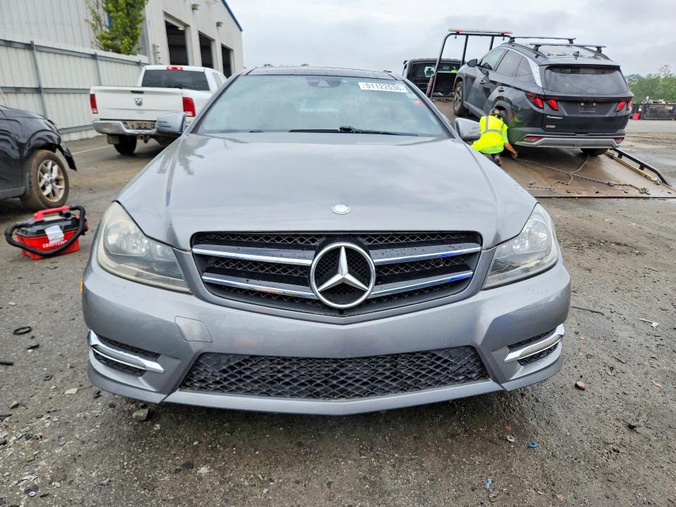 Продажа на аукционе авто 2014 Mercedes-benz C, vin: WDDGJ4HB7EG292484, номер лота: 51122036