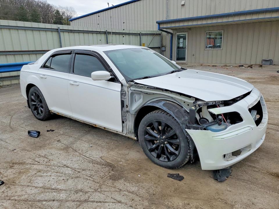 Продаж на аукціоні авто 2014 Chrysler 300, vin: 2C3CCAGT9EH301819, номер лоту: 49640696