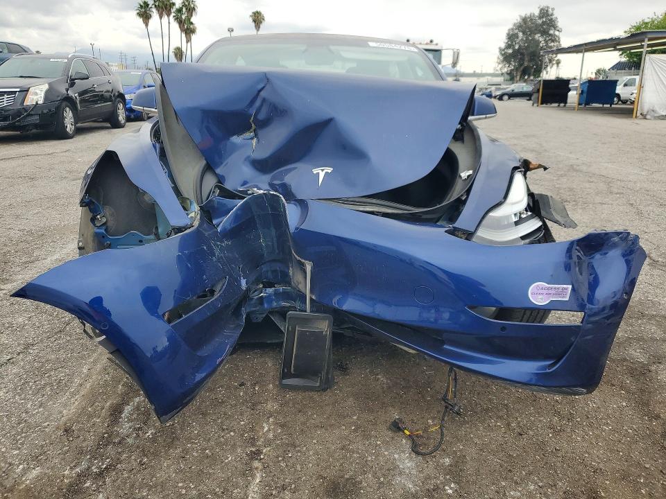 2018 Tesla Model 3 მანქანა იყიდება აუქციონზე, vin: 5YJ3E1EA5JF164479, აუქციონის ნომერი: 50584276