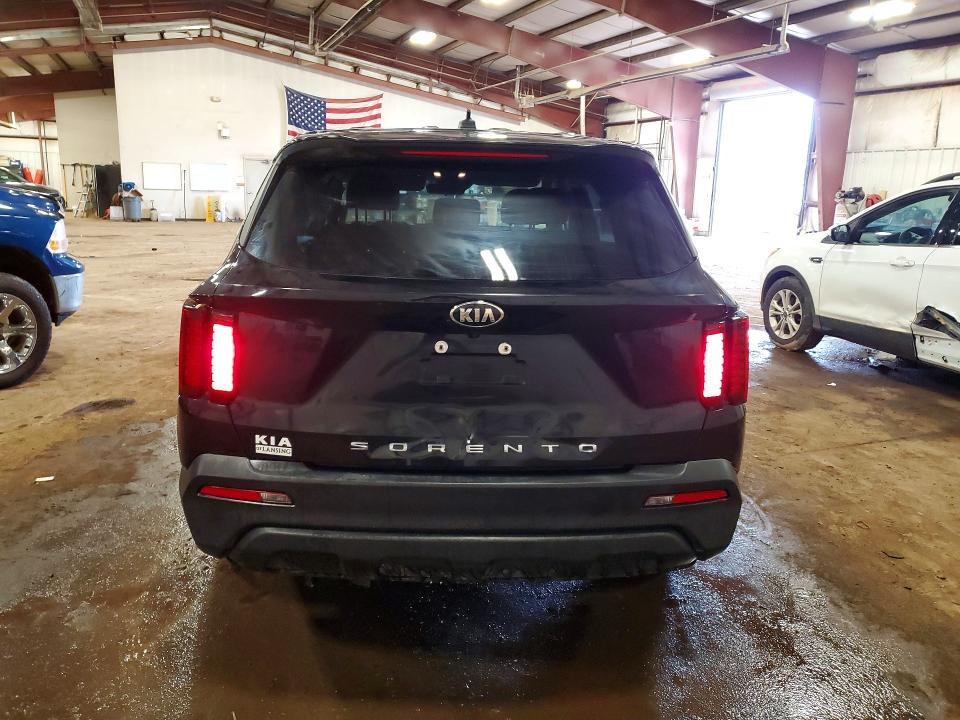 48977136 :رقم المزاد ، 5XYRG4LC6MG023170 vin ، 2021 Kia Sorento مزاد بيع