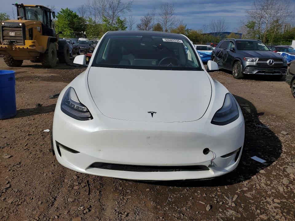 50682236 :رقم المزاد ، 7SAYGDEE9PA025095 vin ، 2023 Tesla Model Y مزاد بيع