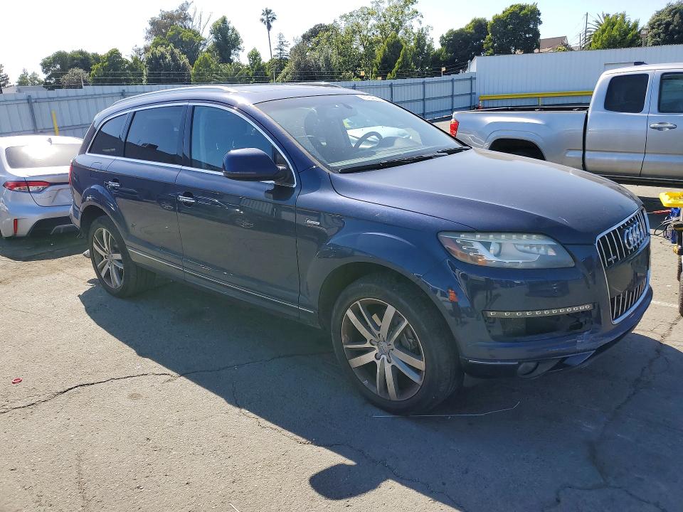 Продажа на аукционе авто 2015 Audi Q7, vin: WA1LGBFE3FD008290, номер лота: 51846856