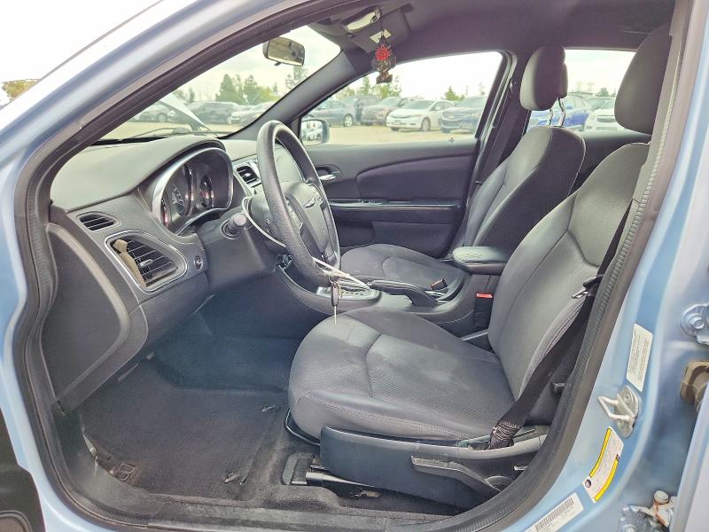 2013 Chrysler 200 მანქანა იყიდება აუქციონზე, vin: 1C3CCBAB2DN698740, აუქციონის ნომერი: 48637786
