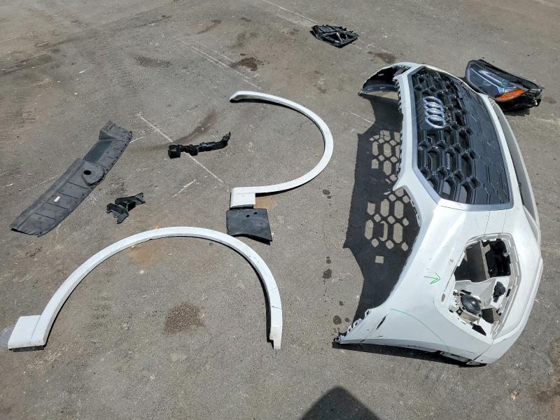 49585356 :رقم المزاد ، WA1EAAFY0P2086599 vin ، 2023 Audi Q5 مزاد بيع