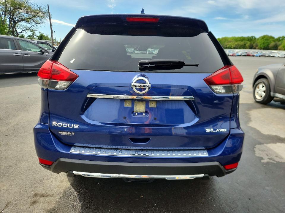 Продаж на аукціоні авто 2017 Nissan Rogue, vin: JN8AT2MV7HW025228, номер лоту: 51422196