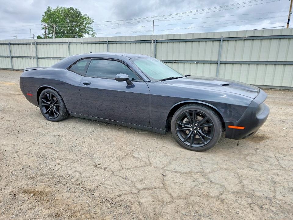 51170106 :رقم المزاد ، 2C3CDZAG5JH297270 vin ، 2018 Dodge Challenger مزاد بيع