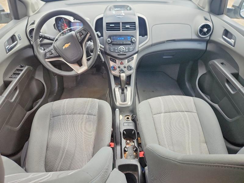 51614556 :رقم المزاد ، 1G1JC5SG5F4203351 vin ، 2015 Chevrolet Sonic مزاد بيع