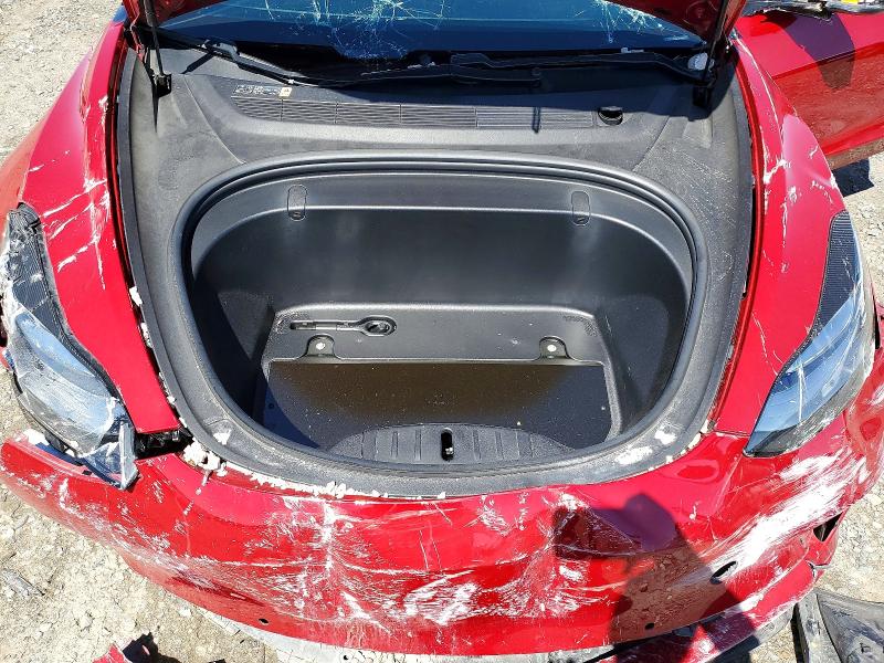 48473116 :رقم المزاد ، 5YJ3E1EBXJF096351 vin ، 2018 Tesla Model 3 مزاد بيع