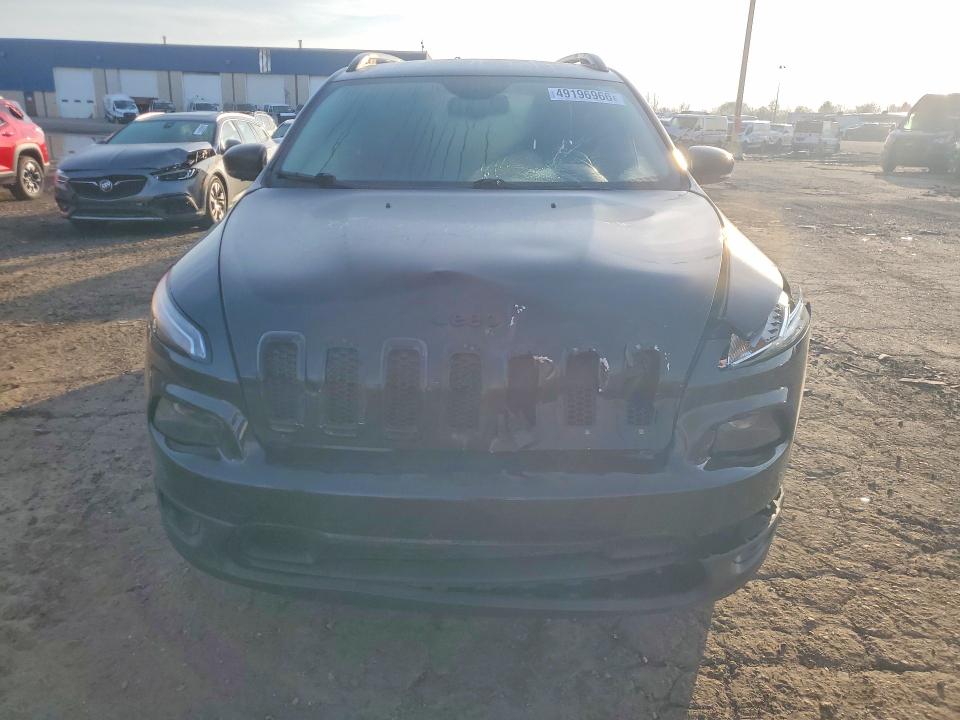 49196966 :رقم المزاد ، 1C4PJMDS6GW327816 vin ، 2016 Jeep Cherokee مزاد بيع