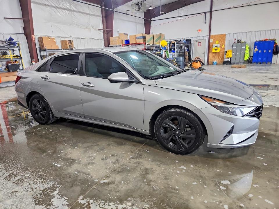 Продажа на аукционе авто 2021 Hyundai Elantra, vin: 5NPLM4AG2MH009294, номер лота: 49944126