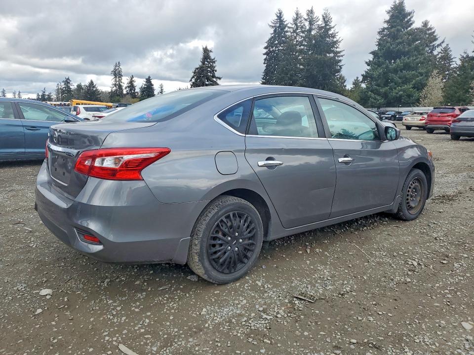 Aukcja sprzedaży 2017 Nissan Sentra, vin: 3N1AB7AP1HY385432, numer aukcji: 50032206