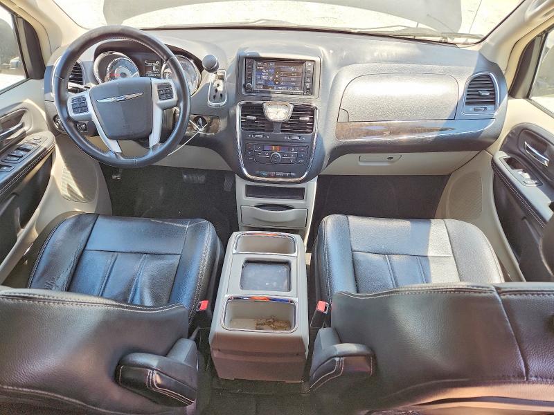 51646106 :رقم المزاد ، 2C4RC1BG6ER317194 vin ، 2014 Chrysler Town & Country مزاد بيع