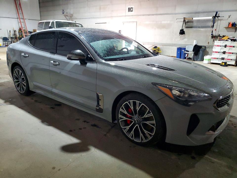 2019 Kia Stinger მანქანა იყიდება აუქციონზე, vin: KNAE55LC0K6064210, აუქციონის ნომერი: 49253636