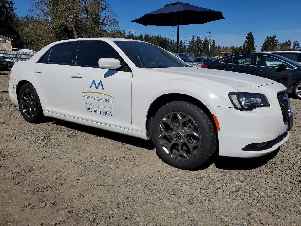 48829636 :رقم المزاد ، 2C3CCAGG1KH542627 vin ، 2019 Chrysler 300 مزاد بيع