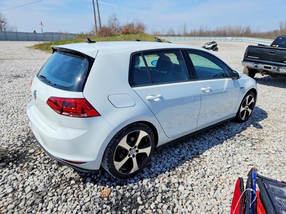 2016 Volkswagen Gti მანქანა იყიდება აუქციონზე, vin: 3VW4T7AU8GM013196, აუქციონის ნომერი: 49332466