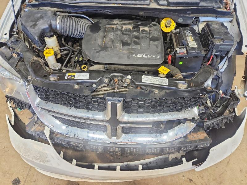 51451896 :رقم المزاد ، 2C4RDGBG8FR658257 vin ، 2015 Dodge Grand Caravan مزاد بيع