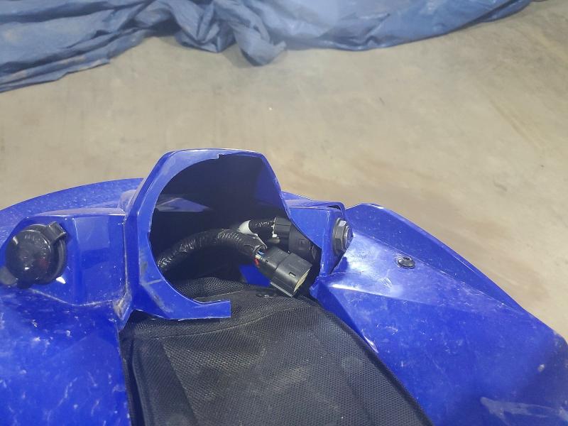 51660126 :رقم المزاد ، 4UF8T4LK7ST000943 vin ، 2025 Yamaha Sidewinder Srx Le Eps مزاد بيع