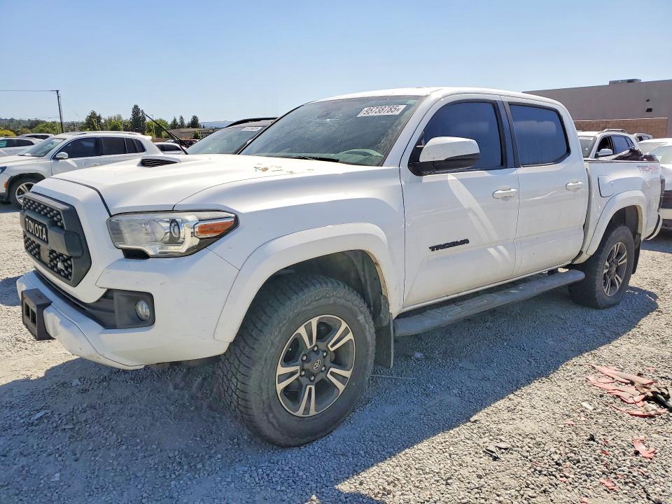 Продажа на аукционе авто 2018 Toyota Tacoma, vin: 3TMCZ5AN8JM121805, номер лота: 95738785