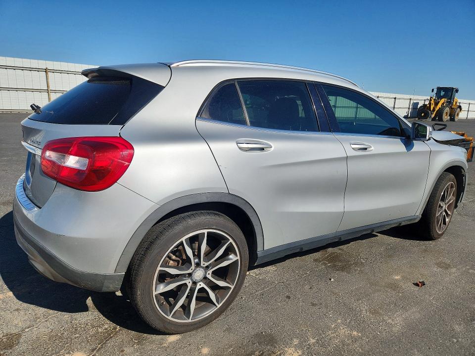 Aukcja sprzedaży 2015 Mercedes-benz Gla, vin: WDCTG4GB2FJ081152, numer aukcji: 51895876