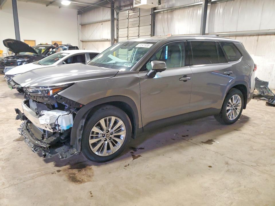 Продаж на аукціоні авто 2026 Toyota Grand Highlander, vin: 5TDAAAB51TS126353, номер лоту: 51541936