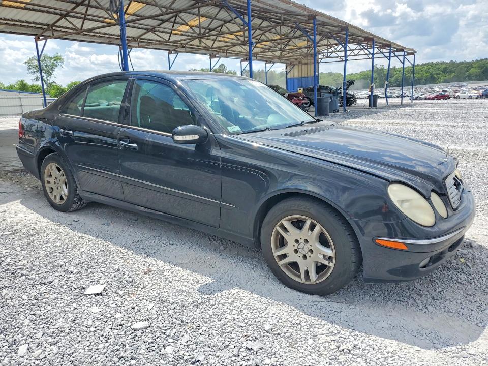 51350466 :رقم المزاد ، WDBUF26J95A760259 vin ، 2005 Mercedes-benz E مزاد بيع