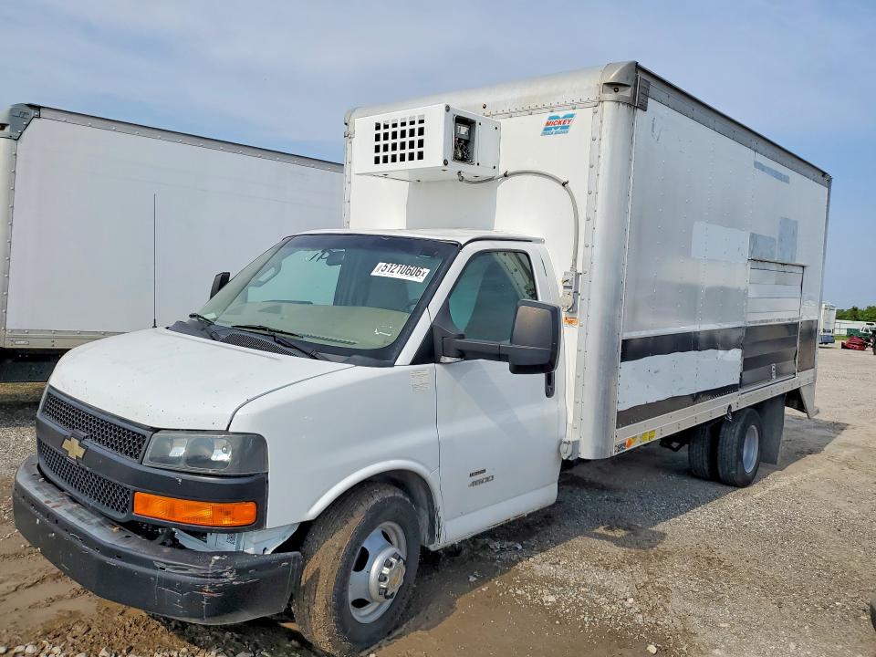 Продаж на аукціоні авто 2018 Chevrolet Express, vin: 1HA6GVCG5JN001012, номер лоту: 51210606
