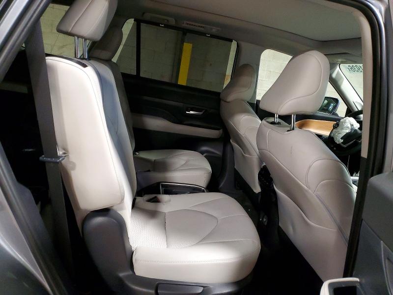 Продаж на аукціоні авто 2026 Toyota Grand Highlander, vin: 5TDAAAB51TS126353, номер лоту: 51541936